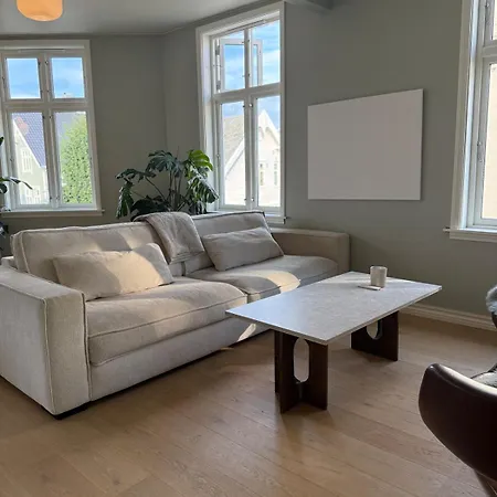 Classic On Two Floors * סטוונגר